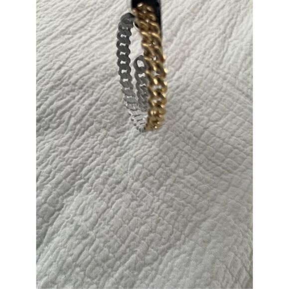 NWT Gold and White Chain Hoop Earrings - Picture 2 of 3